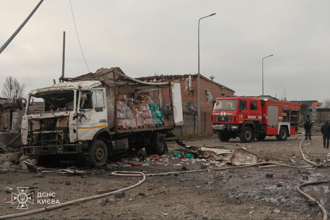 Масована атака на Київ: відомо по 6 загиблих та 13 постраждалих